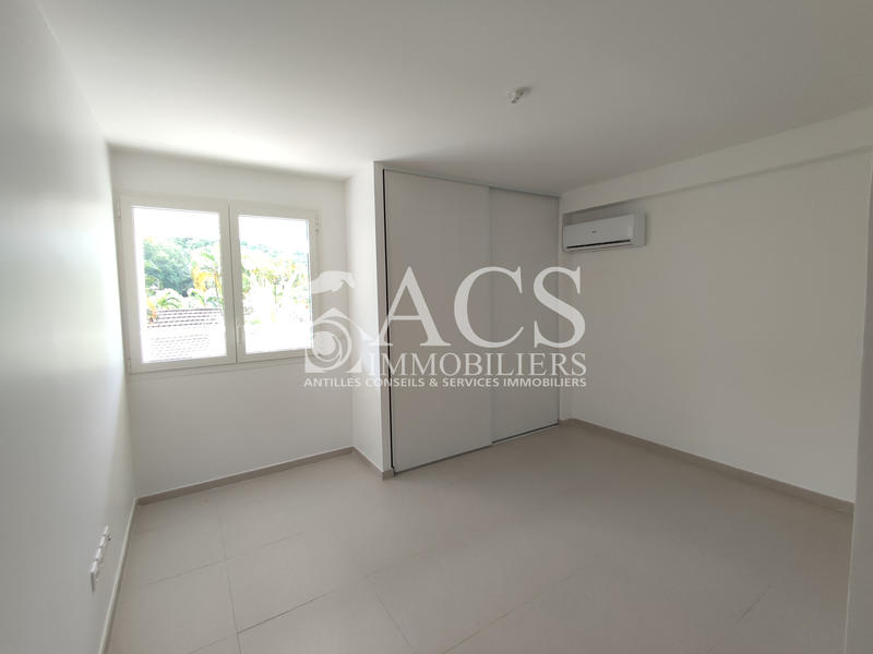 Appartement - 79 m² - 3 pièces