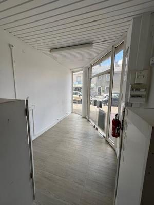 Local commercial - 28 m²