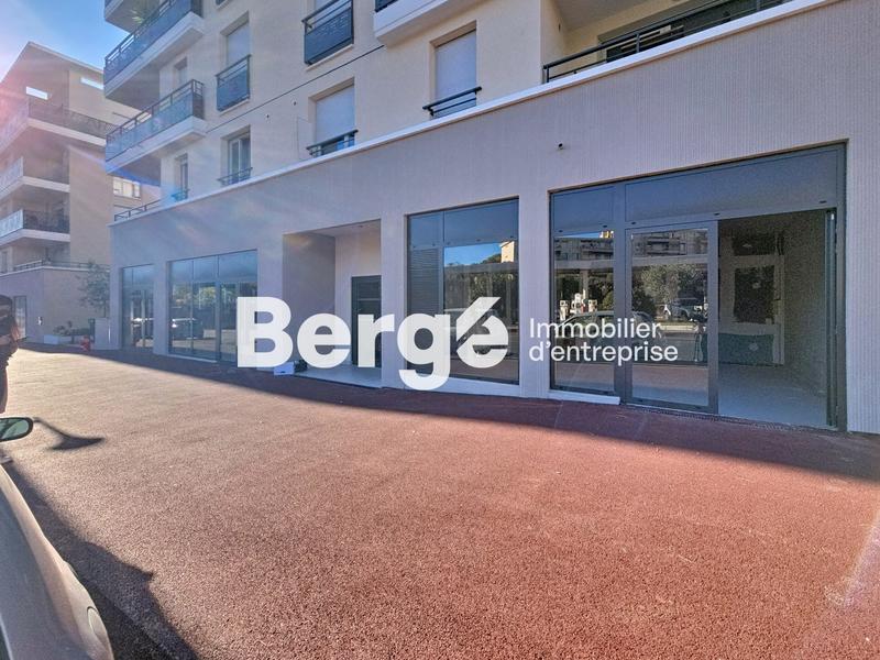 Local commercial - 42 m²