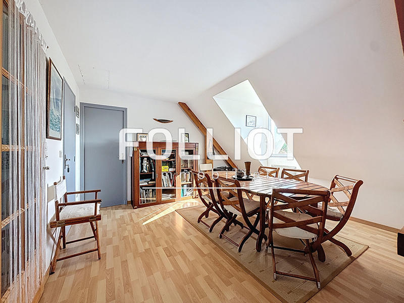 Maison - 138 m² - 5 pièces