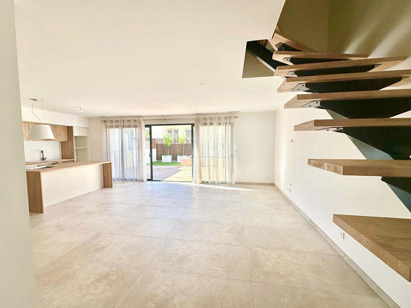 Maison - 112 m² - 4 pièces