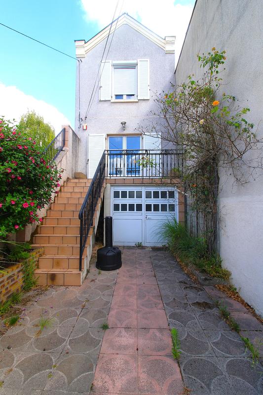 Maison - 87 m² - 4 pièces