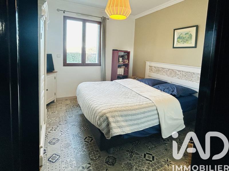 Maison - 180 m² - 8 pièces