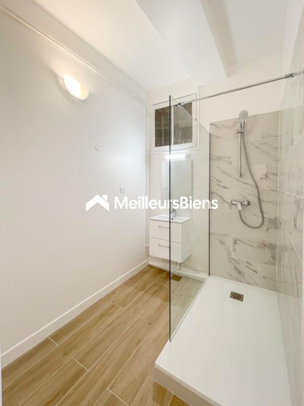 Appartement ancien - 127 m² - 5 pièces