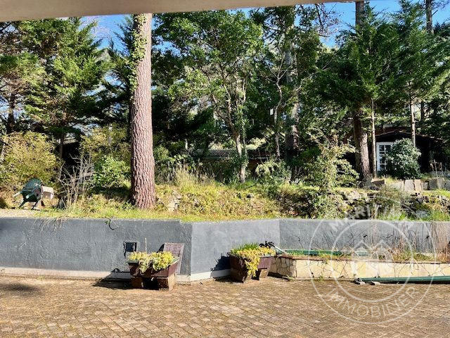 Maison traditionnelle - 149 m² - 7 pièces