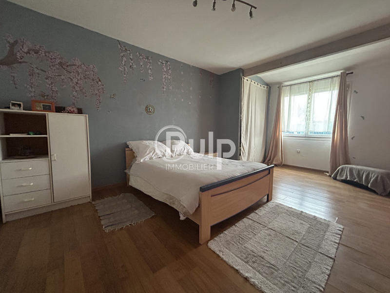 Maison - 110 m² - 6 pièces