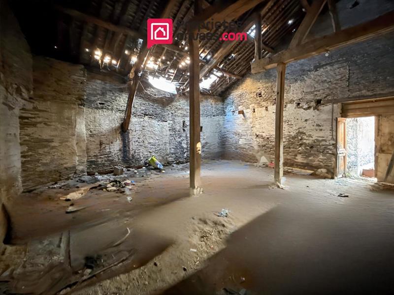 Maison - 101 m² - 6 pièces