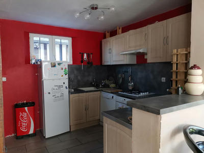 Maison - 121 m² - 7 pièces