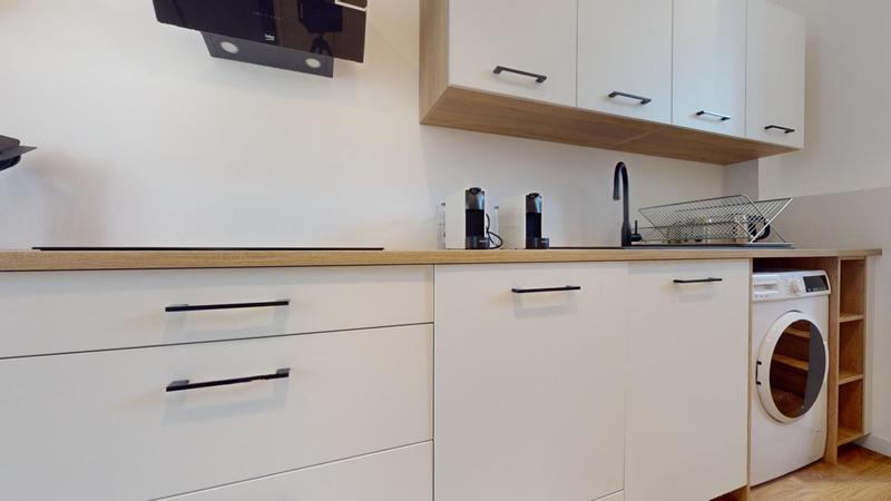 Maison - 162 m² - 10 pièces