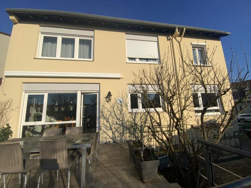 Maison - 155 m² - 6 pièces