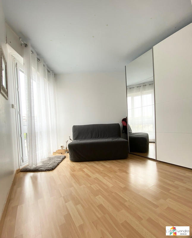 Appartement - 84 m² - 4 pièces