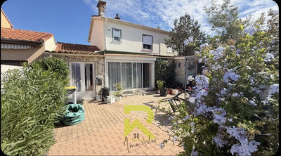 Villa - 90 m² - 5 pièces