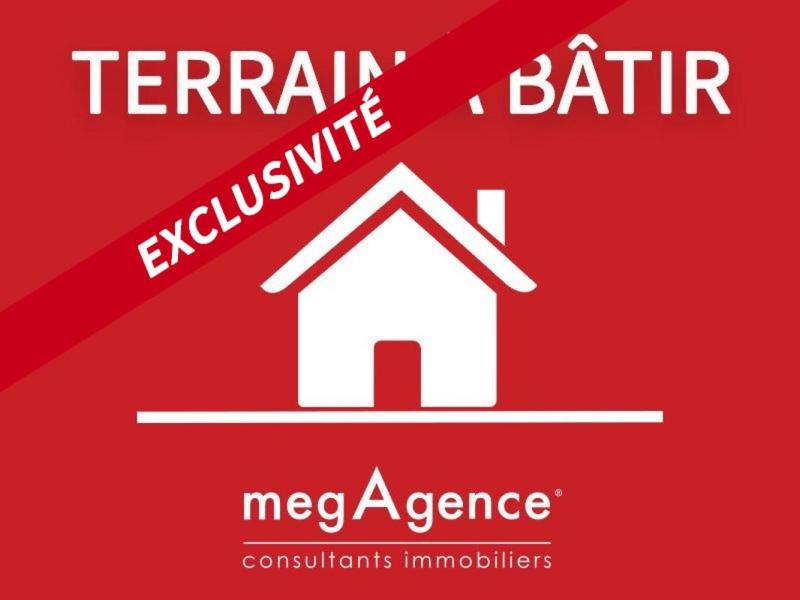 Terrain constructible - 665 m²