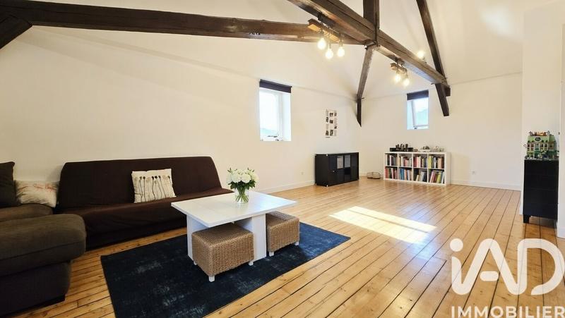 Maison - 263 m² - 11 pièces