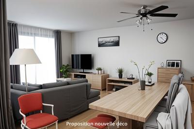 Maison - 93 m² - 5 pièces