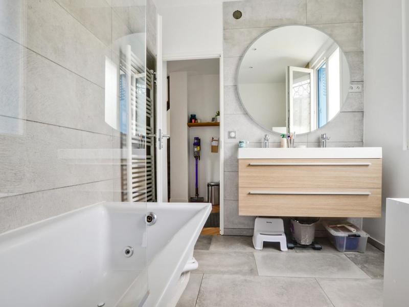 Maison - 86 m² - 4 pièces