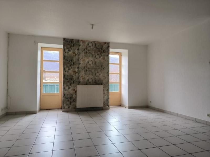 Appartement - 84 m² - 4 pièces