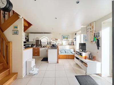 Maison - 98 m² - 6 pièces