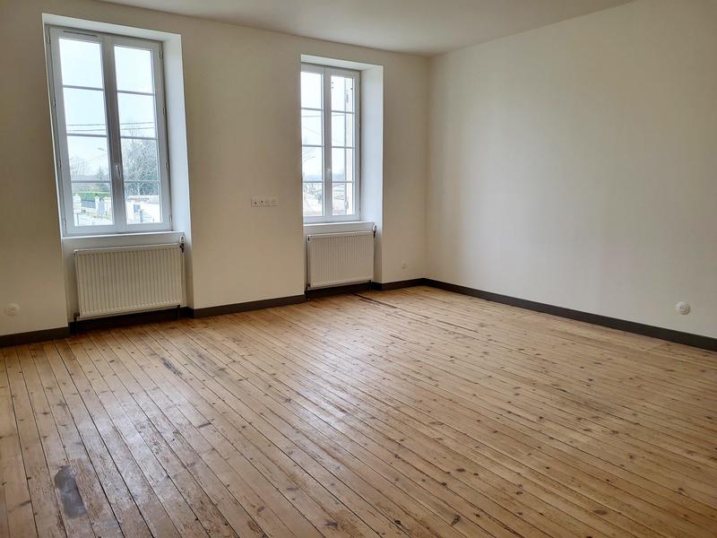 Maison ancienne - 270 m² - 8 pièces