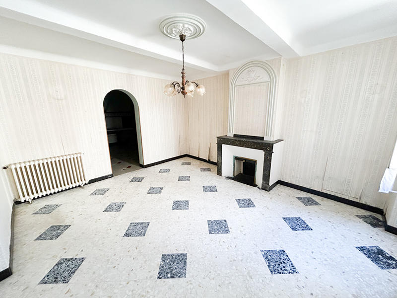 Immeuble - 7 pièces