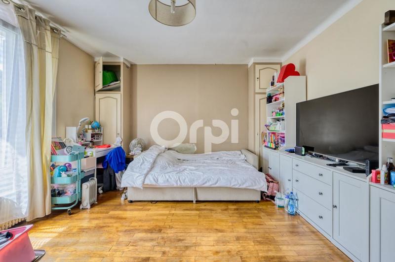 Appartement - 95 m² - 3 pièces