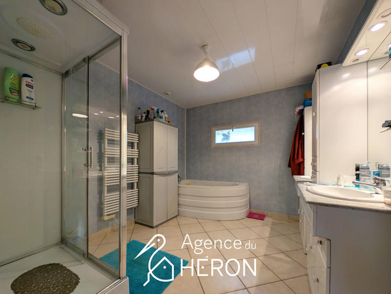 Maison - 123 m² - 6 pièces