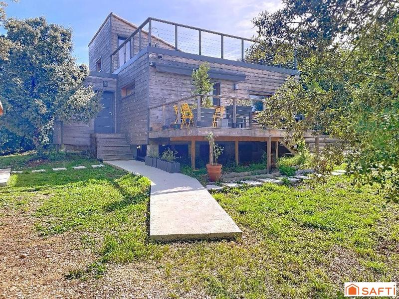 Maison - 115 m² - 4 pièces