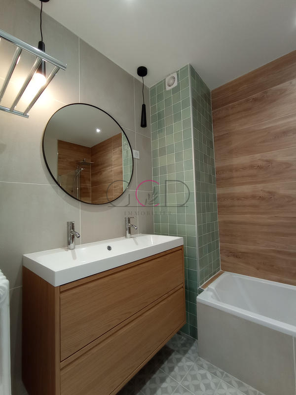 Appartement - 91 m² - 4 pièces