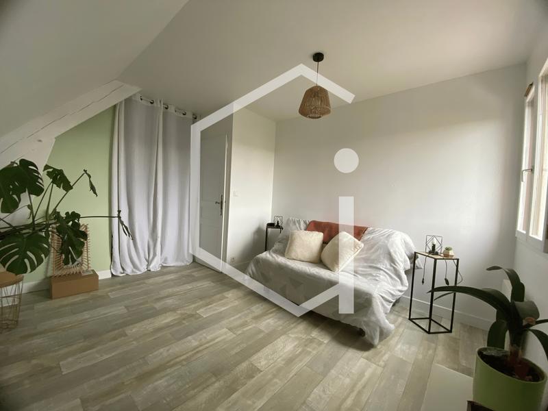 Maison - 170 m² - 6 pièces