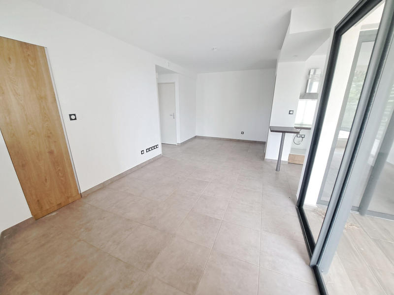 Appartement - 61 m² - 2 pièces
