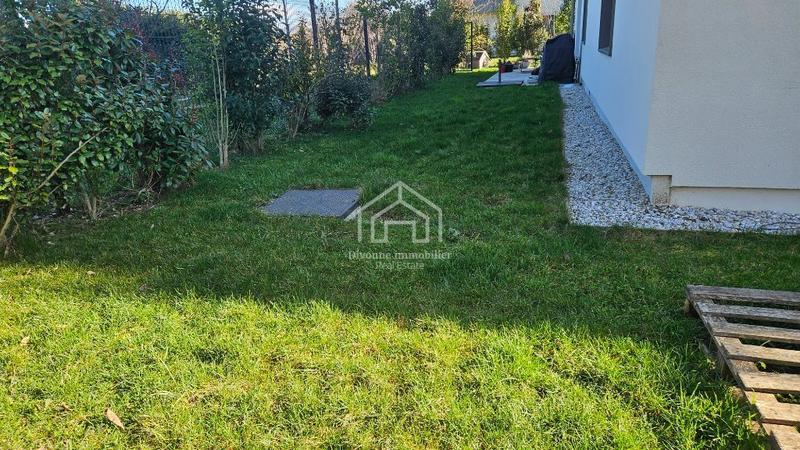 Appartement - 94 m² - 4 pièces