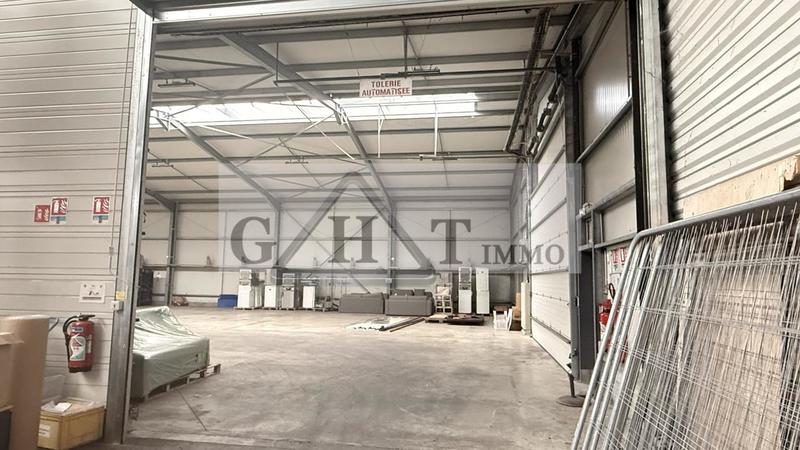 Entrepôt - 5 519 m²