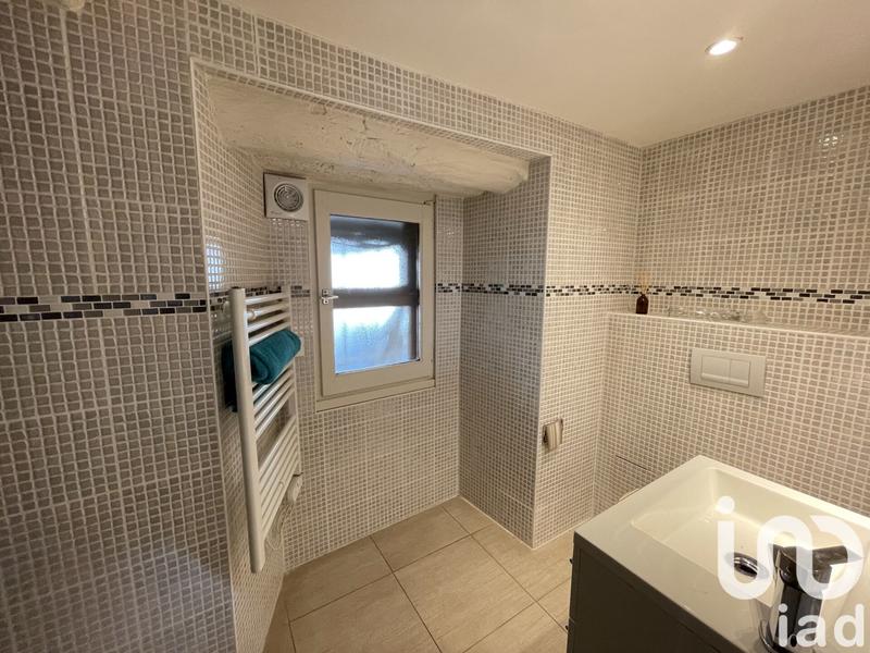 Maison - 225 m² - 6 pièces