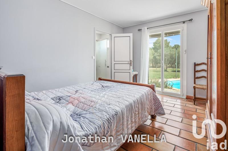 Maison - 238 m² - 8 pièces