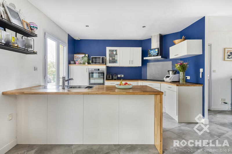 Maison traditionnelle - 135 m² - 7 pièces