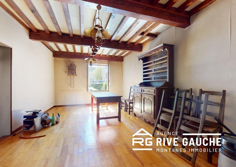 Maison - 121 m² - 6 pièces