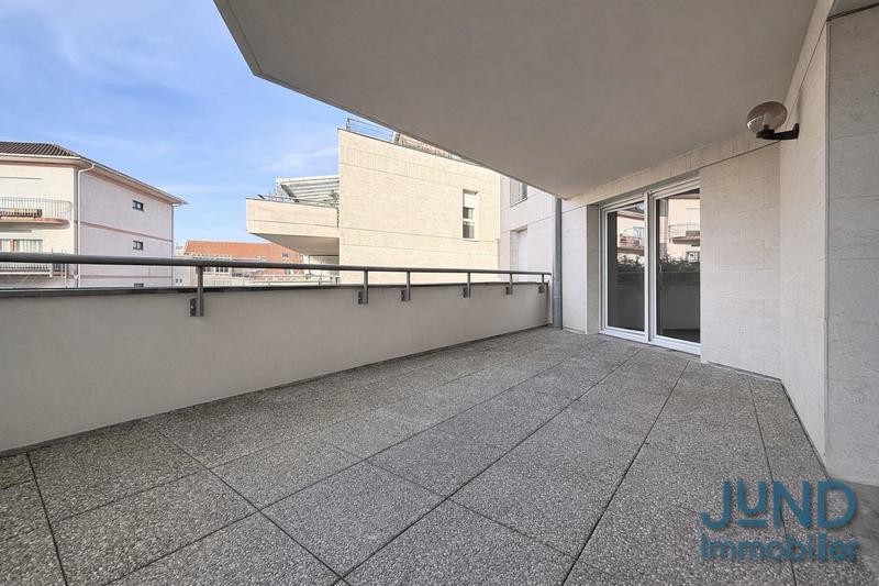 Appartement - 76 m² - 4 pièces