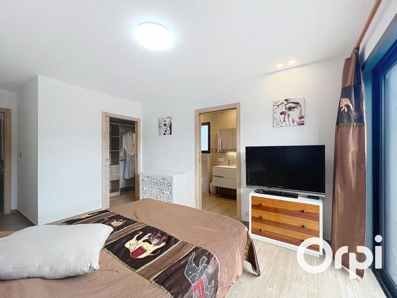 Villa - 136 m² - 4 pièces