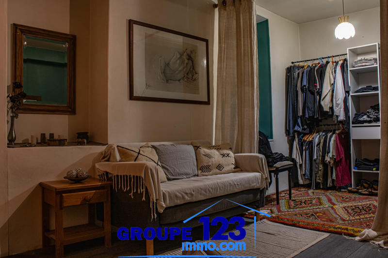 Maison - 225 m² - 6 pièces