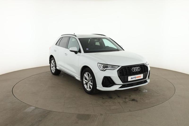 Audi Q3 35 Tfsi s line s tronic 7 150 ch