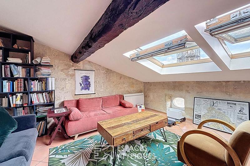 Appartement - 81 m² - 3 pièces