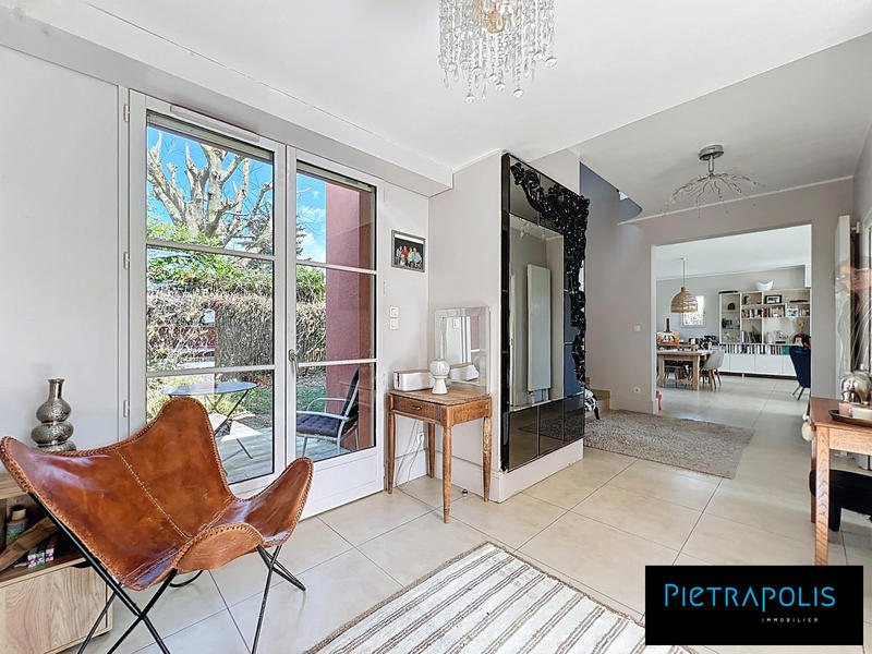 Maison traditionnelle - 178 m² - 5 pièces