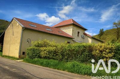 Maison - 333 m² - 10 pièces