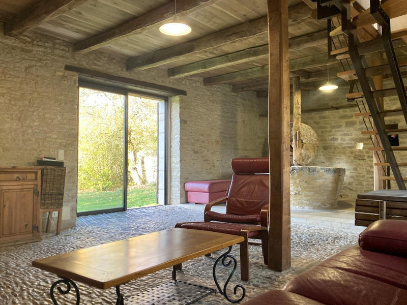 Maison - 200 m² - 7 pièces