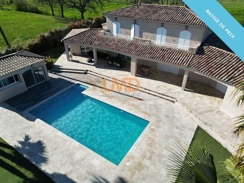 Propriété - 250 m² - 7 pièces