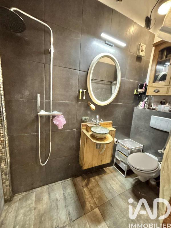 Maison - 99 m² - 4 pièces