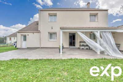 Maison - 162 m² - 7 pièces