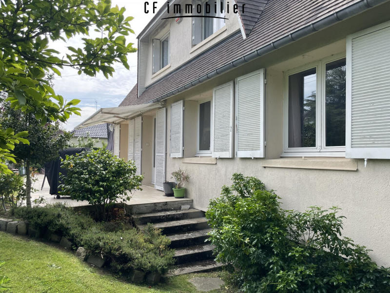 Maison - 143 m² - 6 pièces
