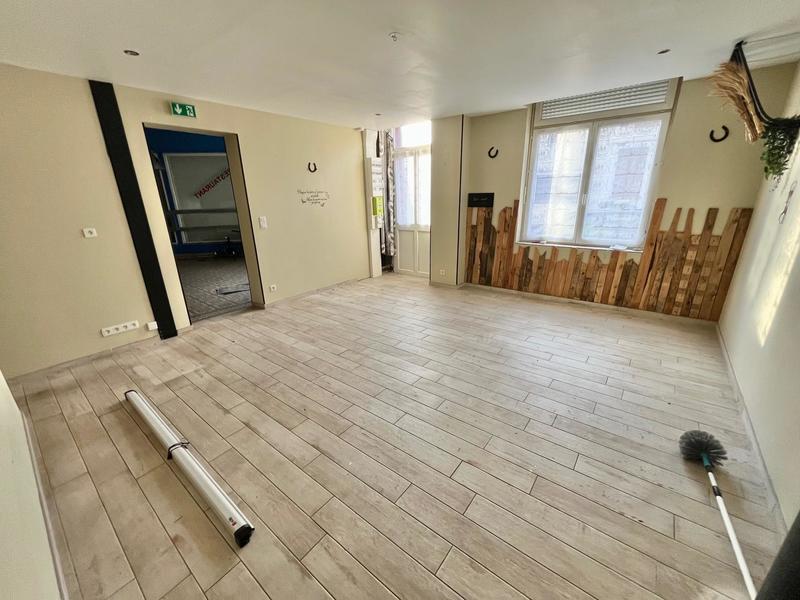 Immeuble - 240 m² - 12 pièces