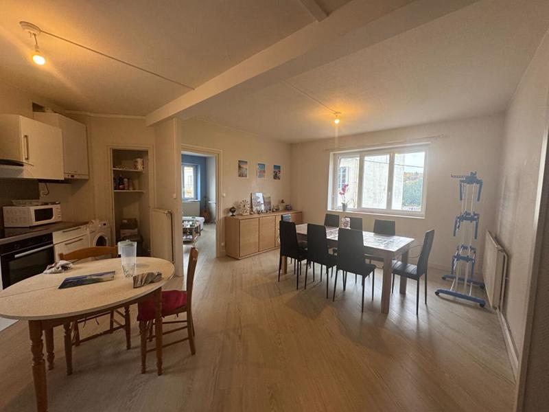 Appartement - 120 m² - 5 pièces